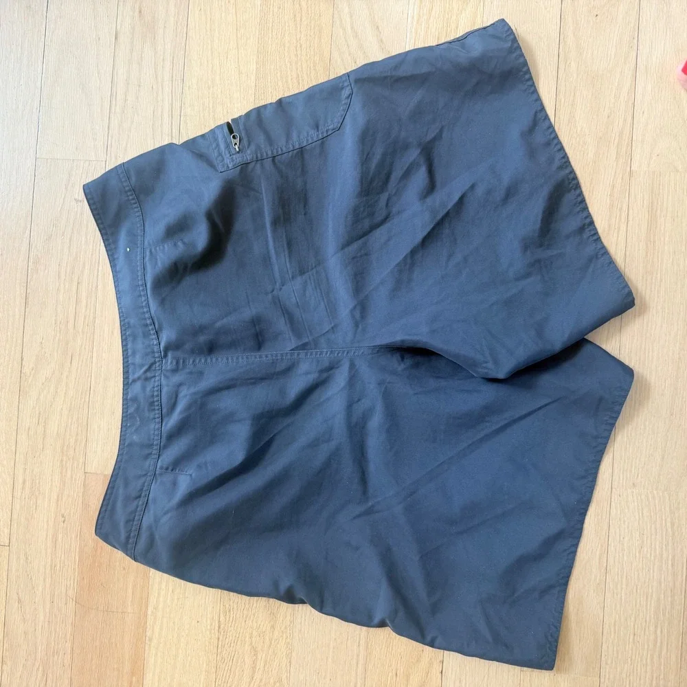 Patagonia Mens Navy Blue Board Shorts Size 36 Swim Trunks Side Zip Pocket
